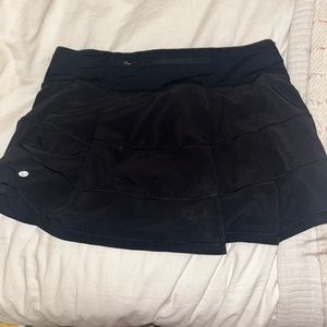 lululemon pace rival skirt 13” size 4